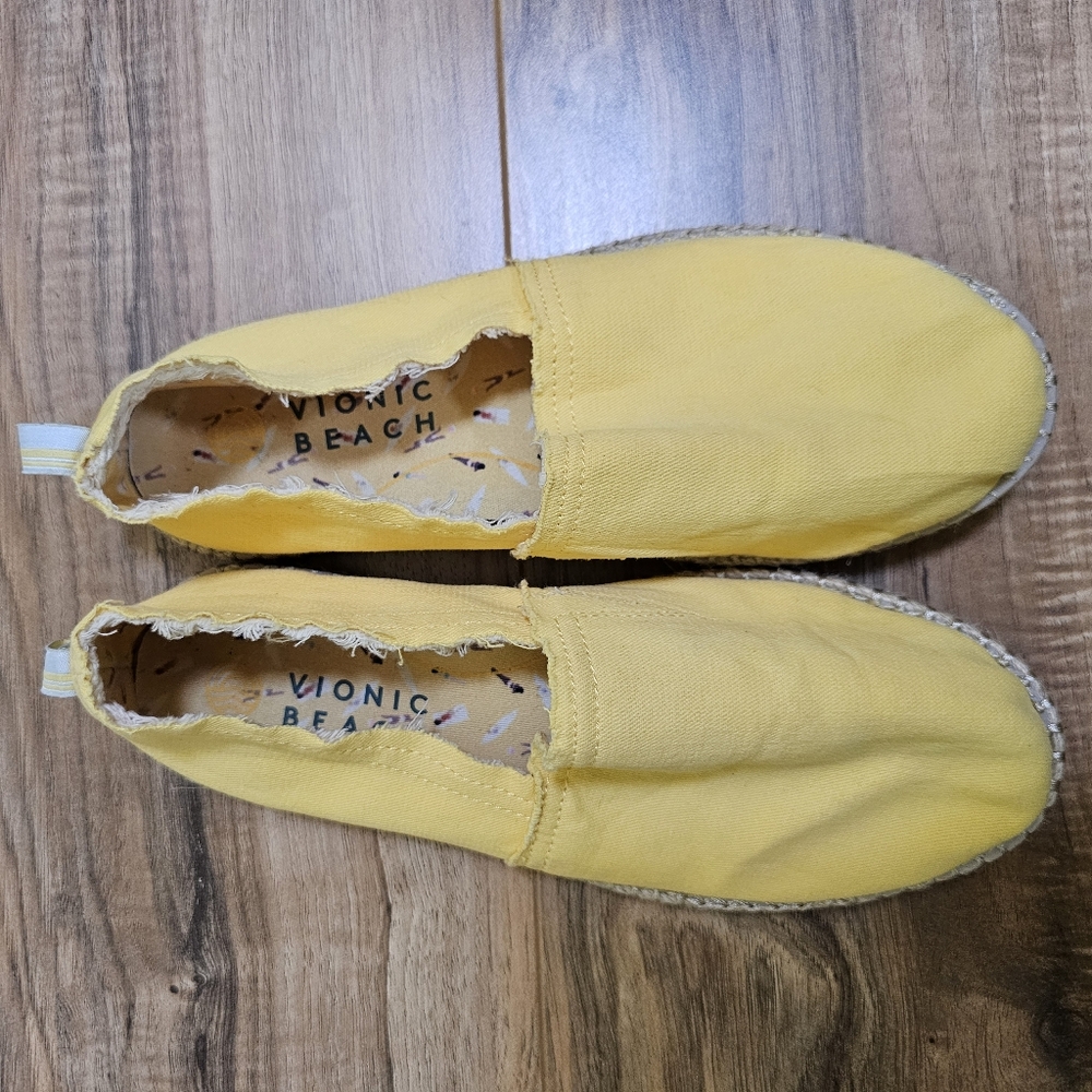 Vionic Laguna Casual Slip-on Loafer - Picture 4 of 16